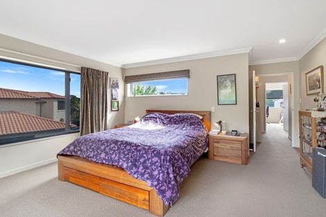 Photo of property in 29 La Lena Grove, Fitzherbert, Palmerston North, 4410