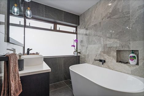 Photo of property in 53 Catherine Crescent, Whitianga, 3510