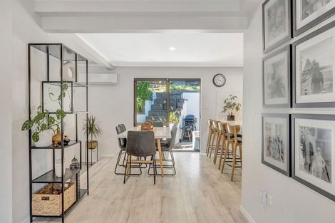 Photo of property in 8 Opoia Road, Hamilton East, Hamilton, 3216