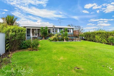 Photo of property in 9 Whaka Street, Maungaturoto, 0520