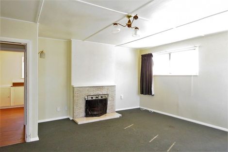 Photo of property in 178 Derby Street, Westport, 7825