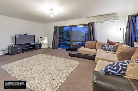 Photo of property in 2/11 Bluewater Place, Wattle Downs, Auckland, 2103