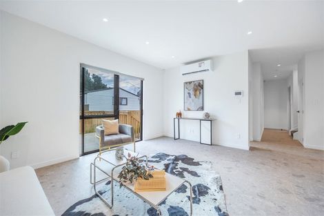 Photo of property in 40e Evelyn Place, Hillcrest, Auckland, 0627