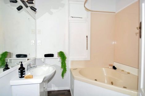 Photo of property in 72 Antrim Street, Windsor, Invercargill, 9810