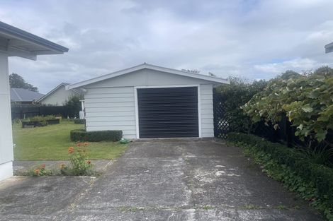 Photo of property in 19 Fisher Place, Carterton, 5713