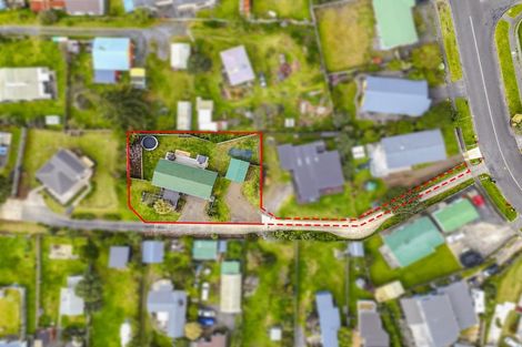 Photo of property in 16b Karaka Street, Otaki Beach, Otaki, 5512