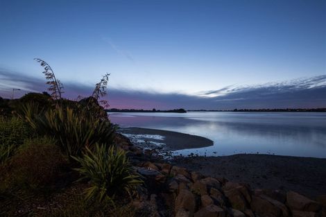 Photo of property in 145 Pararekau Road, Karaka, Papakura, 2580