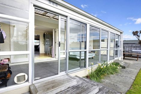 Photo of property in 32 Marlowe Street, Stoke, Nelson, 7011