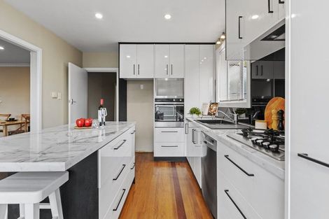 Photo of property in 11 Jarrow Place, Halswell, Christchurch, 8025