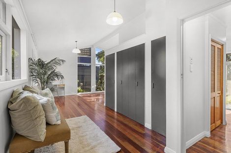 Photo of property in 44 Kahu Road, Paremata, Porirua, 5024