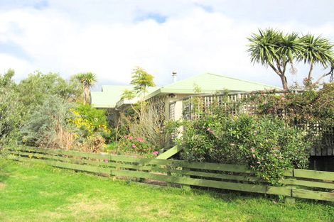 Photo of property in 11 Grand Poppa Way, Otaihanga, Paraparaumu, 5036