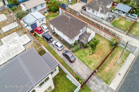 Photo of property in 1/4 Pratt Street, Papakura, 2110