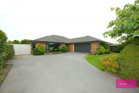 Photo of property in 111 Inwoods Close, Parklands, Christchurch, 8083