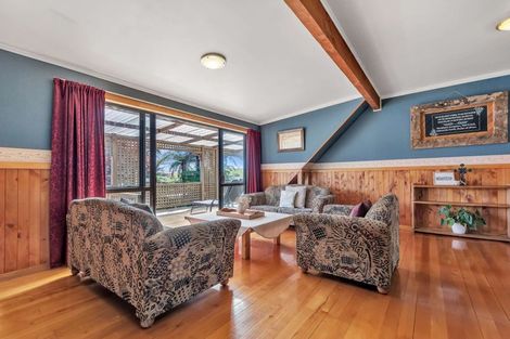 Photo of property in 28 Petrie Street, Pomare, Rotorua, 3015