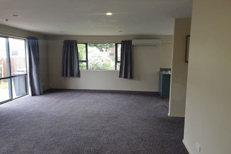 Photo of property in 1 Roche Avenue, Upper Riccarton, Christchurch, 8041