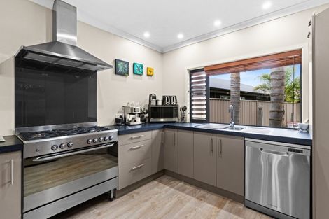 Photo of property in 6 Lowry Place, Frimley, Hastings, 4120