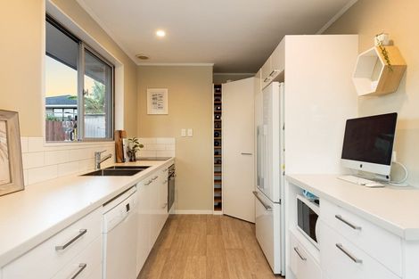 Photo of property in 1 Rutherford Street, Otumoetai, Tauranga, 3110