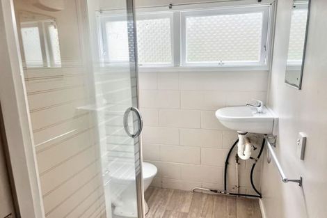 Photo of property in 6 Miramar Place, Pakuranga, Auckland, 2010