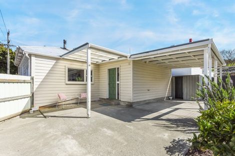 Photo of property in 1 Rentone Street, Stepneyville, Nelson, 7010