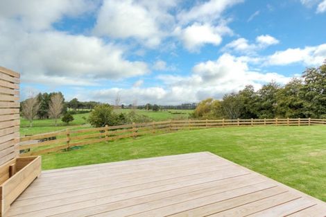 Photo of property in 311 Corbett Road, Paraite, New Plymouth, 4373