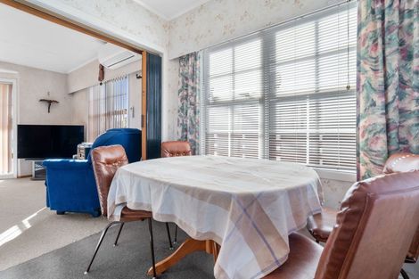 Photo of property in 5 Fisher Place, Carterton, 5713