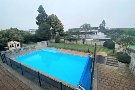 Photo of property in 13 Wilfred Street, St Andrews, Hamilton, 3200