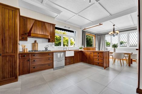 Photo of property in 168 Brooklands Road, Vogeltown, New Plymouth, 4310