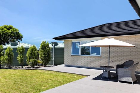 Photo of property in 22 Midgard Road, Coopers Beach, 0420