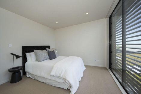 Photo of property in 3/1a Park Rise, Campbells Bay, Auckland, 0630