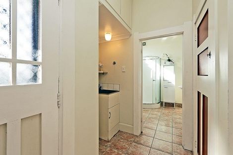 Photo of property in 133 Frederick Street, Mayfair, Hastings, 4122