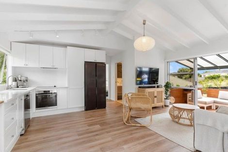 Photo of property in 7d Yeoman Place, Howick, Auckland, 2014