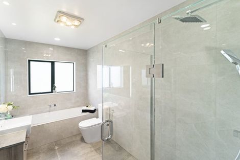 Photo of property in 17 Emerald Avenue, Rosehill, Papakura, 2113