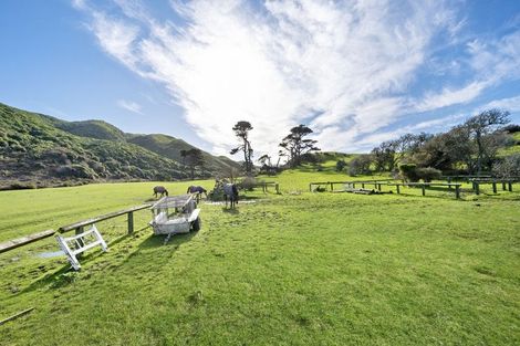 Photo of property in 609 Ohariu Valley Road, Ohariu, Wellington, 6037