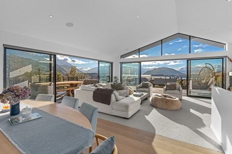 Photo of property in 71 West Meadows Drive, Wanaka, 9305