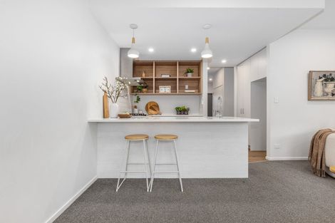 Photo of property in 81 Hokioi Drive, Kenepuru, Porirua, 5022