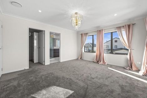 Photo of property in 16 Lime Hill Rise, Flat Bush, Auckland, 2019