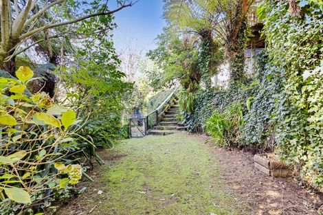 Photo of property in 27a Montana Place, Merrilands, New Plymouth, 4312