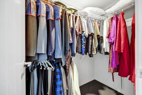 Photo of property in 3 Larlin Heights, Hawera, 4675