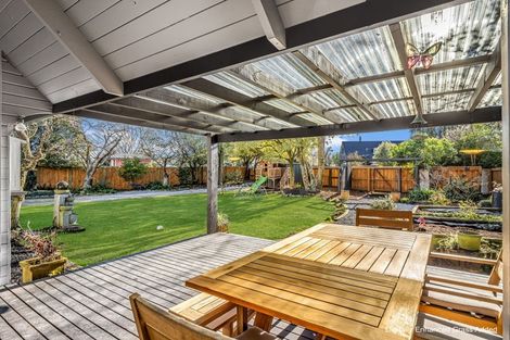 Photo of property in 6 Avoca Place, Darfield, 7510