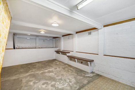 Photo of property in 30 Sylvan Crescent, Te Atatu South, Auckland, 0610