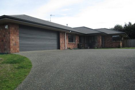 Photo of property in 9 Cascade Way, Paraparaumu, 5032