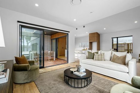 Photo of property in 19 Kelly Road, Riverhead, 0820