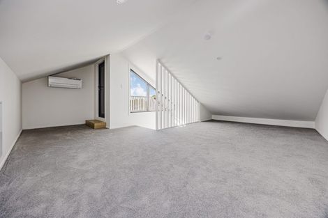 Photo of property in 15 Kaaramuramu Lane, Mangere Bridge, Auckland, 2022
