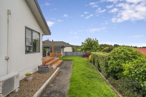 Photo of property in 15 Maddison Place, Welcome Bay, Tauranga, 3112
