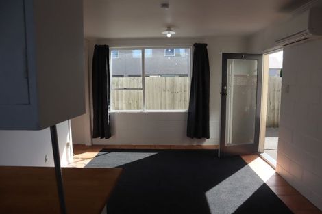 Photo of property in 7/21 Olliviers Road, Phillipstown, Christchurch, 8011