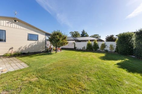 Photo of property in 20a Tiora Place, Upper Riccarton, Christchurch, 8041