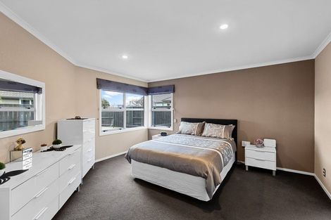 Photo of property in 62 Rosalie Terrace, Kelvin Grove, Palmerston North, 4414