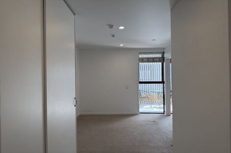 Photo of property in 10/165 Hobsonville Point Road, Hobsonville, Auckland, 0616