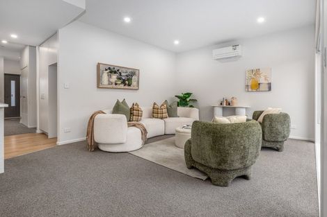 Photo of property in 81 Hokioi Drive, Kenepuru, Porirua, 5022
