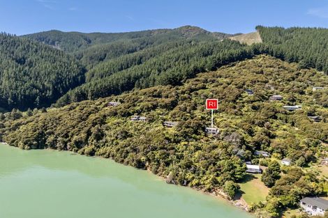 Photo of property in 28 Moetapu Bay Road, Moetapu Bay, Picton, 7282